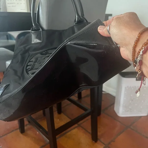 Tory Burch Black Tote Bag with Signature Logo - Picture 3 of 9